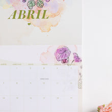 Cargar imagen en el visor de la galería, Calendario La Vecina Rubia 2026 - Formato cuadrado