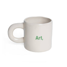 Cargar imagen en el visor de la galería, Taza verde Books&amp;Coffee con triángulo verde sobre fondo beige