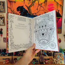 Cargar imagen en el visor de la galería, Amuletos por el Dios de los Tres