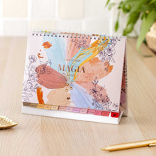 Cargar imagen en el visor de la galería, Calendario de mesa 2026 La Vecina Rubia